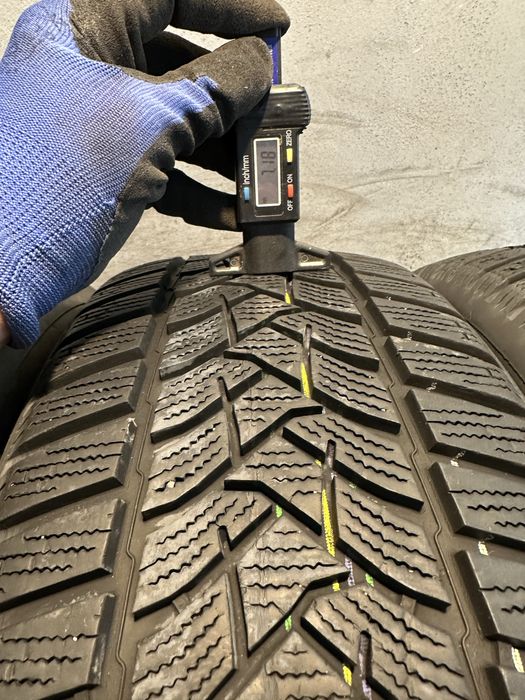 Гуми 205/55/16 DUNLOP Winter Sport
