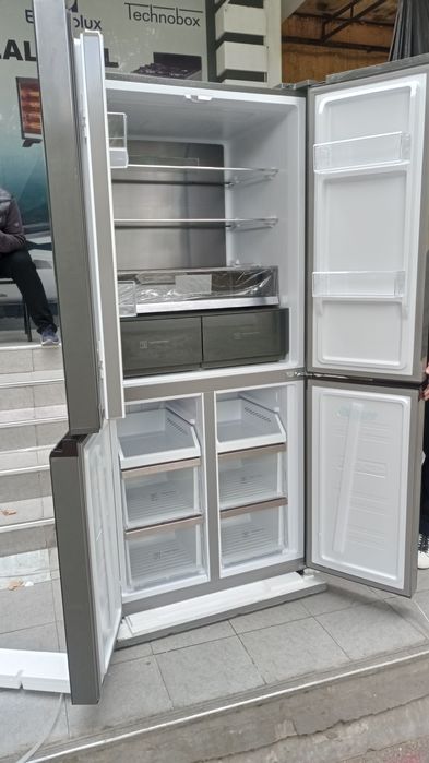 Холодильник Aiwa