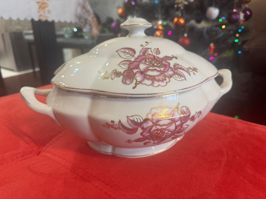 Супник и купичка