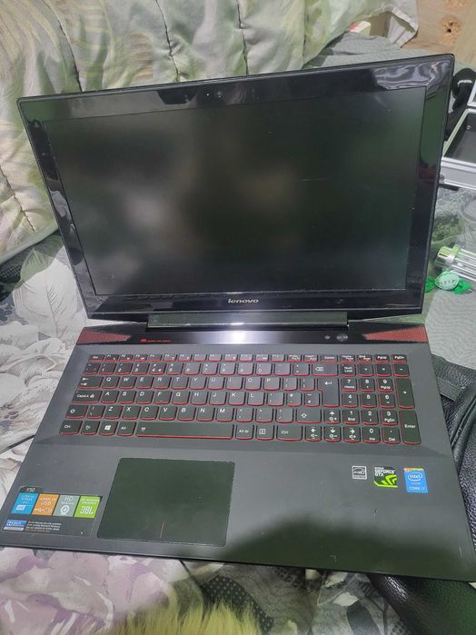 Лаптоп Lenovo Y50