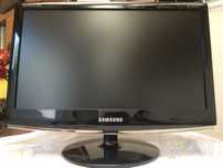 ЖК Монитор Samsung 933sn