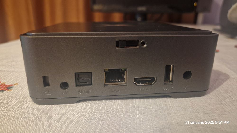 Android TV Box 4K, SATA pt hard-disk, retea gigabit