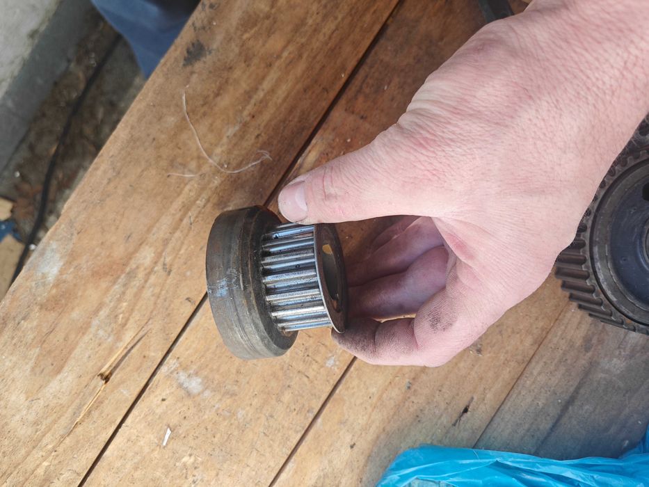 стартер,бобина,шайба,клапан вариятор Peugeot citroen 1.4 16v kfu et3j4