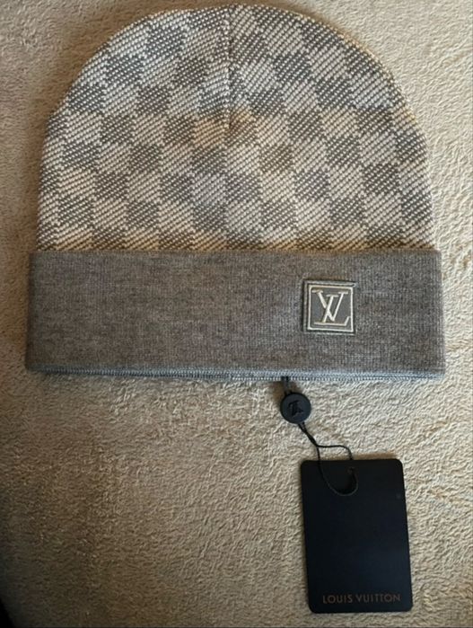 Fes Louis Vuitton Gri