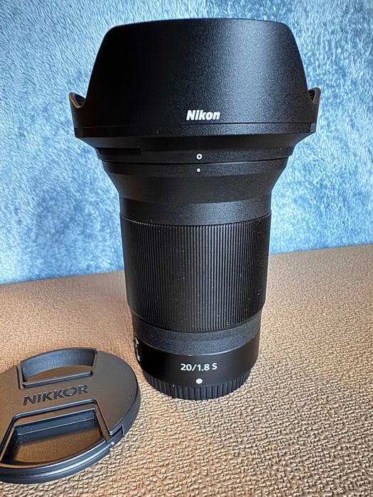Obiectiv Nikon 20mm f/1.8 Z – Ca nou, complet!