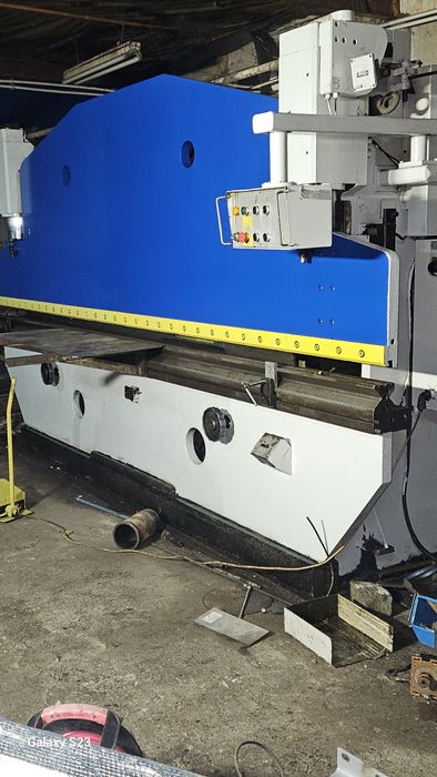 Vand abkant si ghilotina