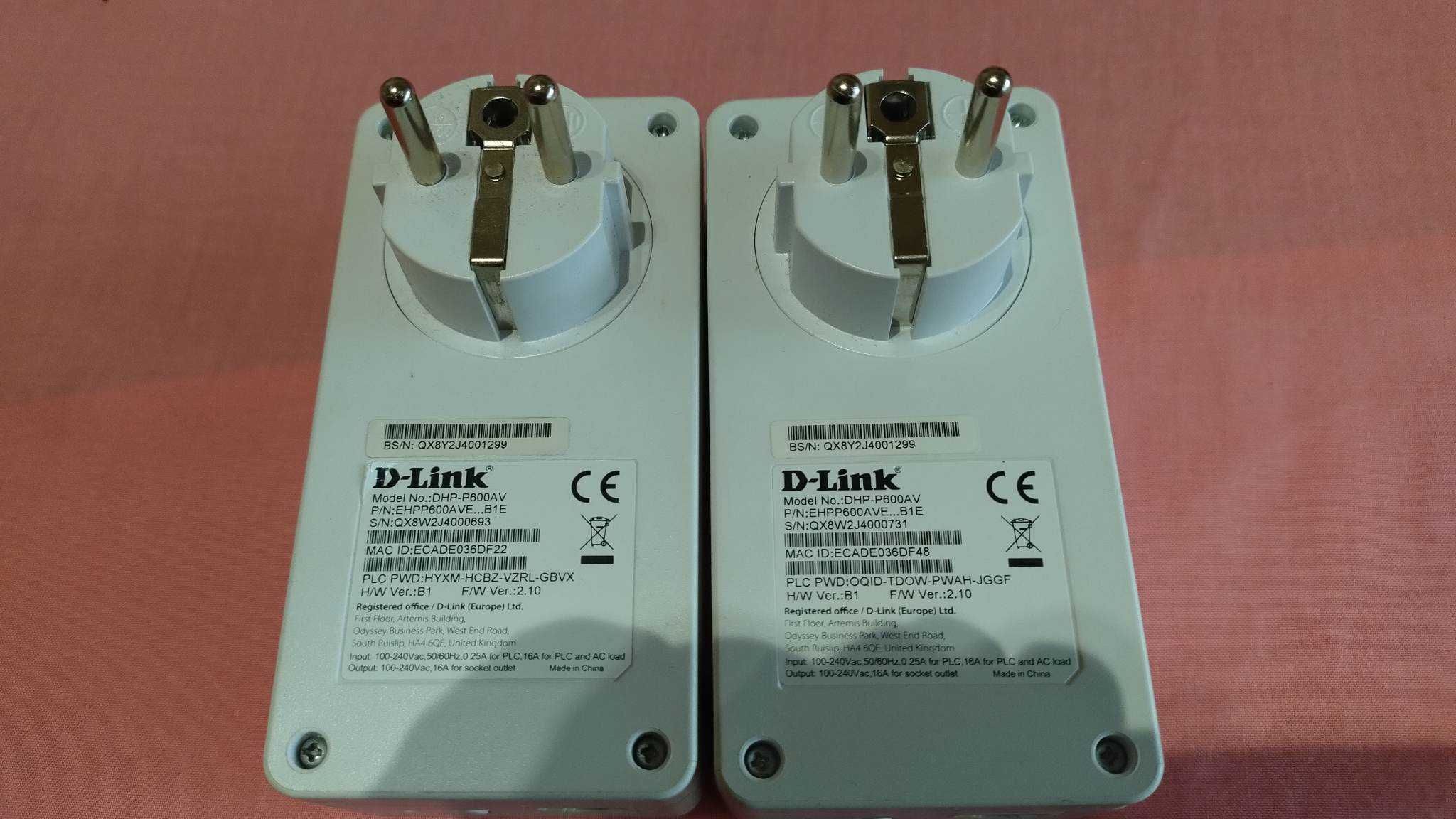 Гигабитови интернет адаптери за ел.мрежа D-Link