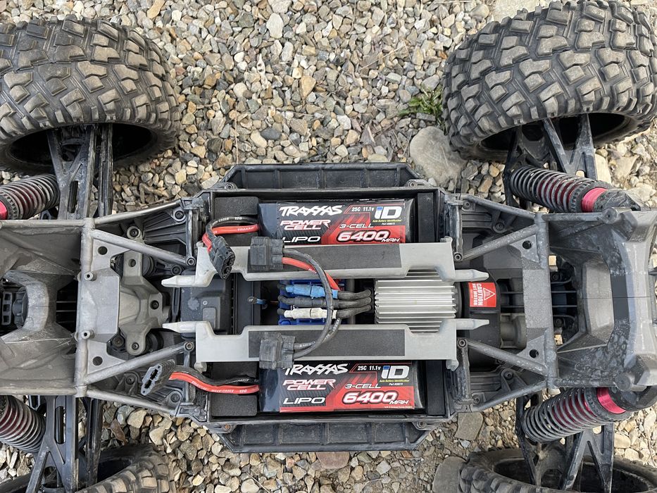 Automodel Traxxas Xmaxx