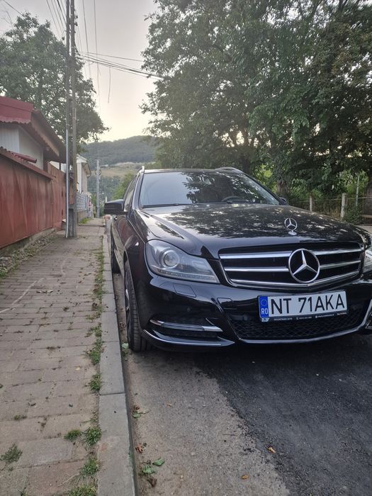 Vând Mercedes c180 impecabil schimb cu S350 sau ML