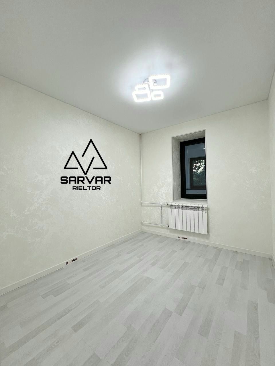 Продам 2/2/4 Экобазар Феруза