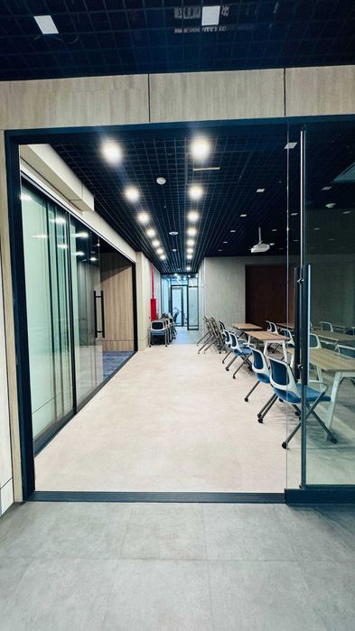 Офис блоклари 5000 м² гача Modera Towersда. Кулай жойда жойлашкан.