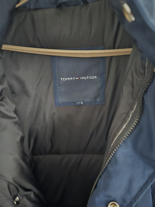Tommy hilfiger оригинално зимно яке