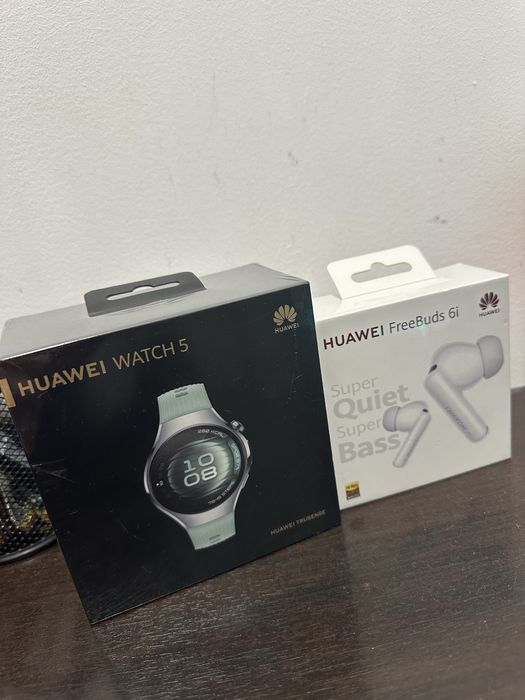 Часовник Huawei Watch 5 + слушалки FreeBuds i6