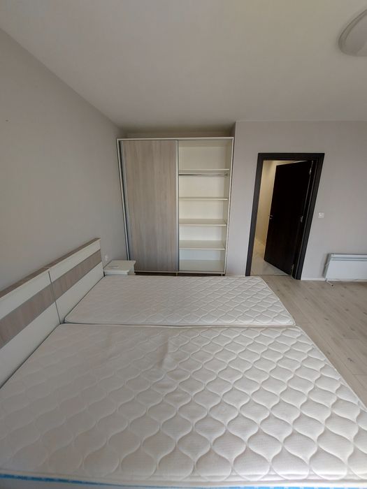 Дава се под наем Двустаен апартамент в Варна, Автогара - 70 кв.м за 459 € - Снимка #2