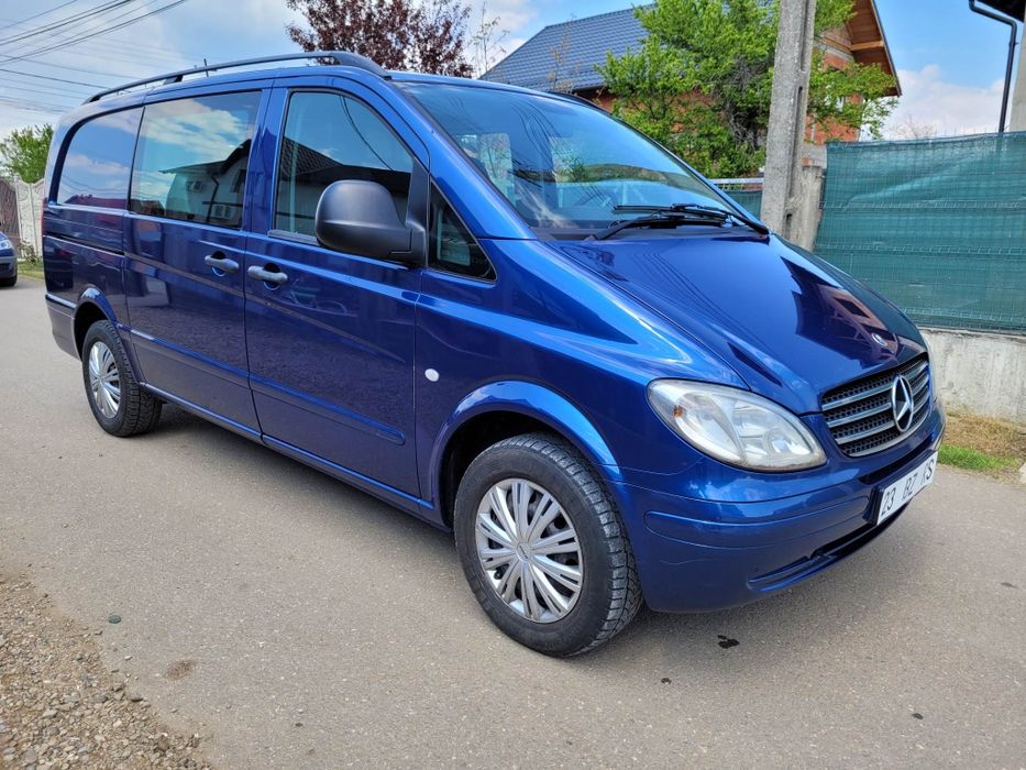 Proprietar Vând Mercedes vito 2006