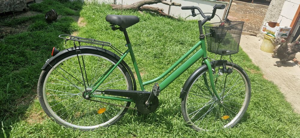 Bicicleta folosita o singura data!