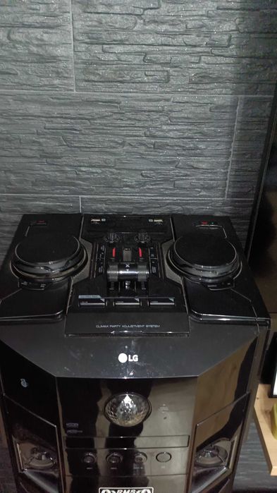 Boxa LG OM7560 1000W Rms