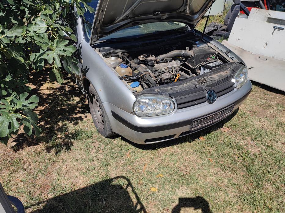 Голф 4 1.9тди 110к.с на части