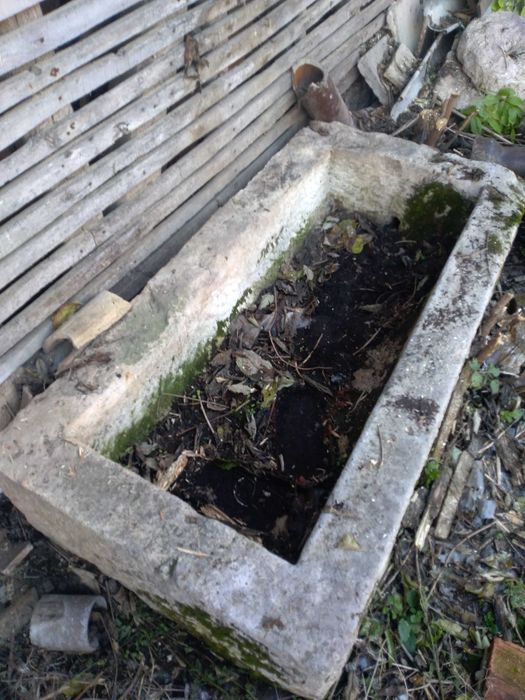 Каменно корито голямо