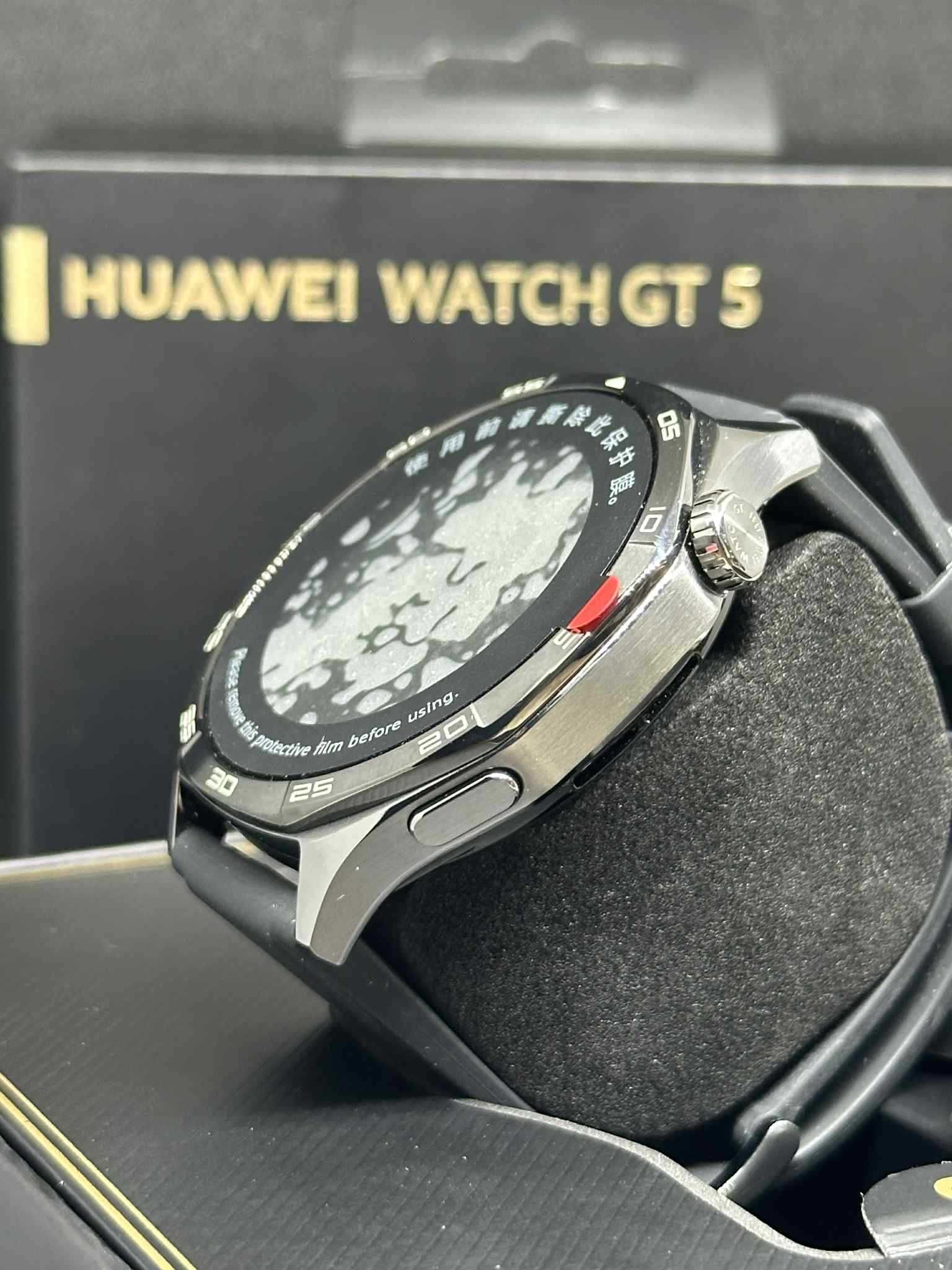 Смарт часовник Huawei Watch GT 5 / Гаранция / Перфектен