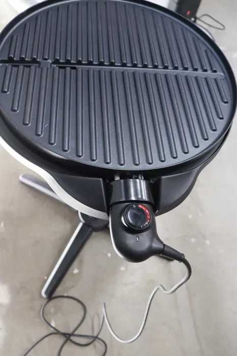 George Foreman Грил, барбекю 2400W, с лек ДЕФЕКТ