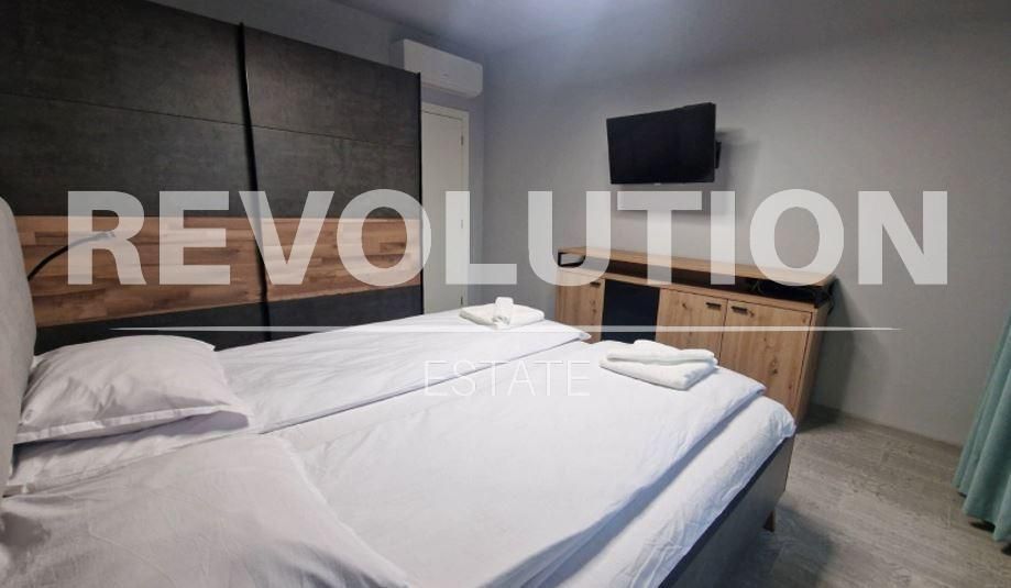 Двустаен апартамент в района на Център!