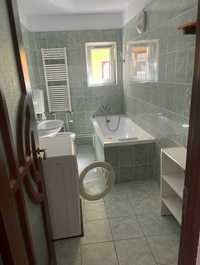 Chirie apartament 2 camere 75 mp