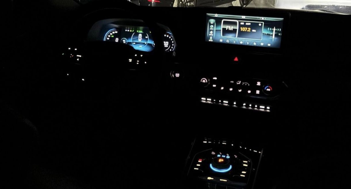 Jetour x70ev СРОЧНО