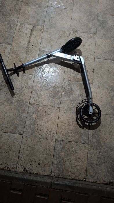 Vand trotineta pentru copii si adulti