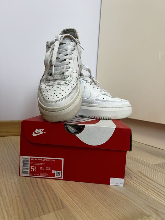 Обувки Nike Court Vision
