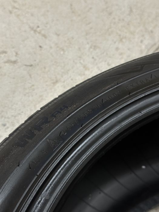 Anvelope 245 45 18 iarna nokian