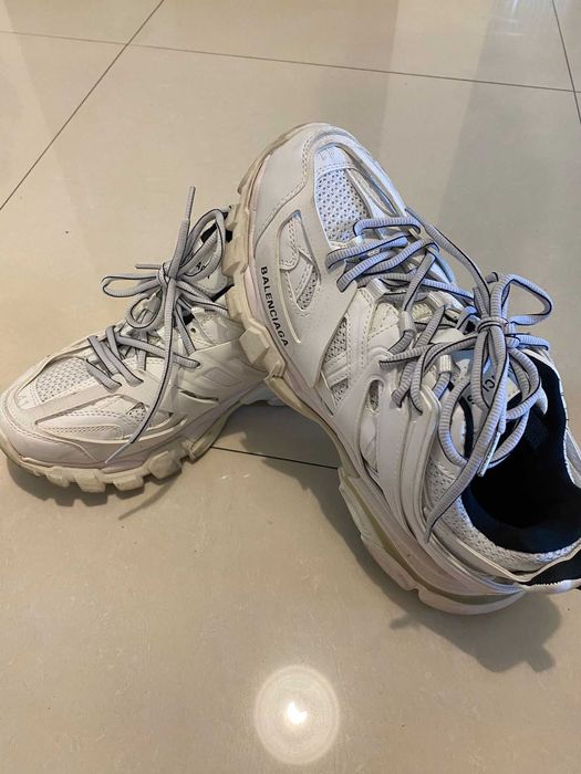 Balenciaga Track Albi , marimea 41 , stare perfecta, purtati 1 data
