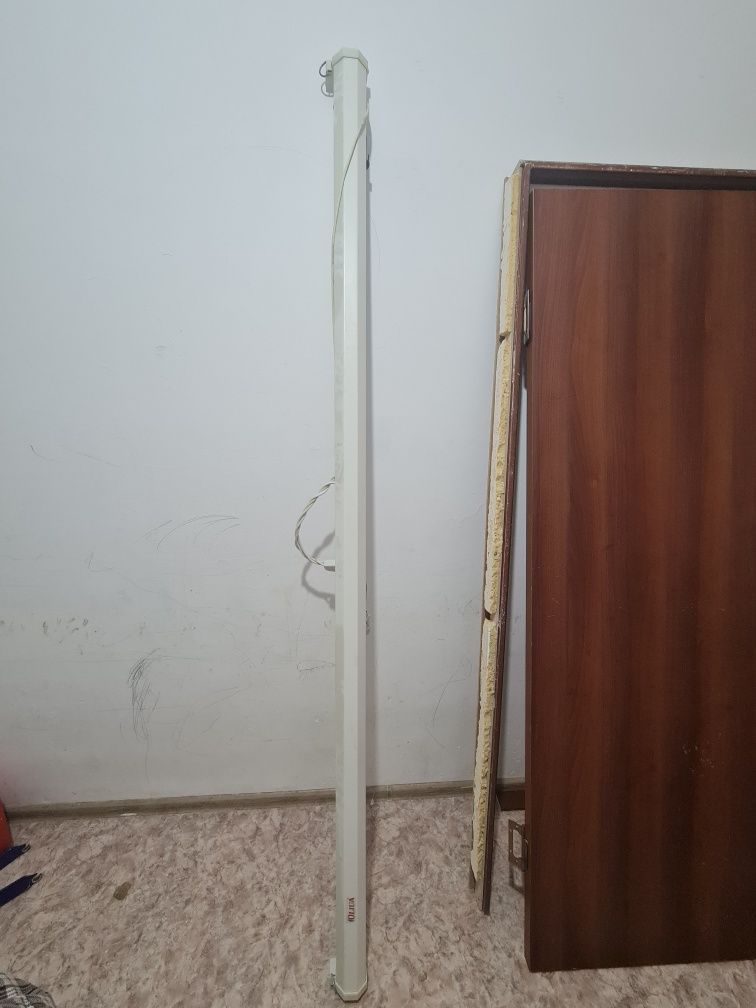 Экран для проэктора