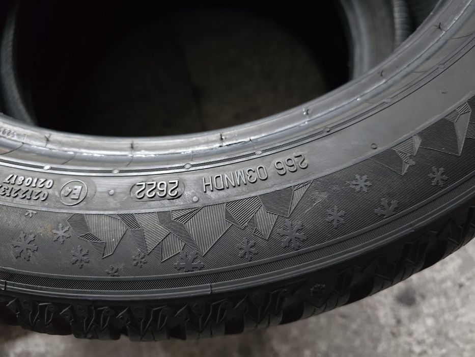 Semperit 225/50 R18 99V MS iarnă