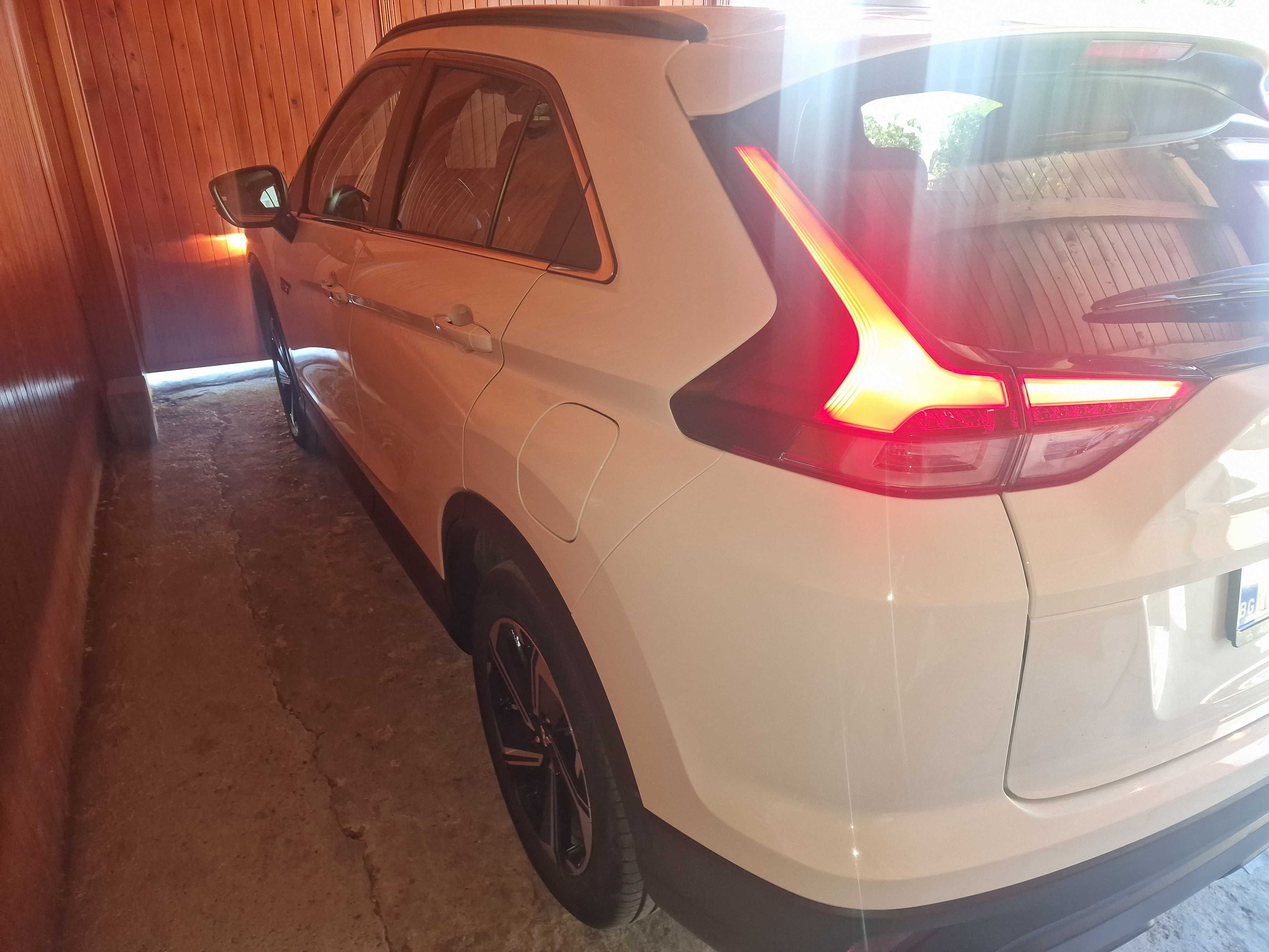 Mitsubishi Eclipse Cross 2.4 PLUG-IN HYBRID/BASIS