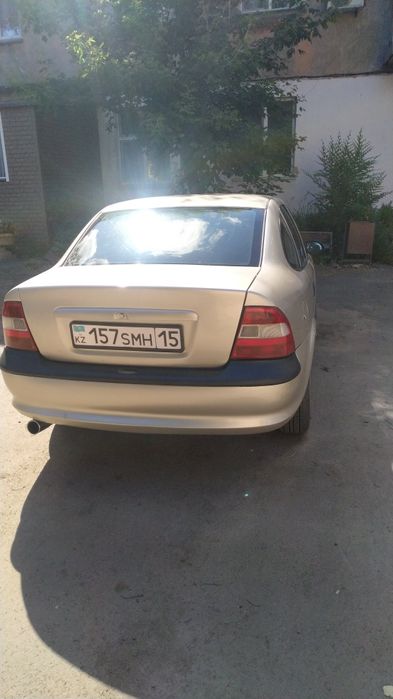 Продам хорошую машину