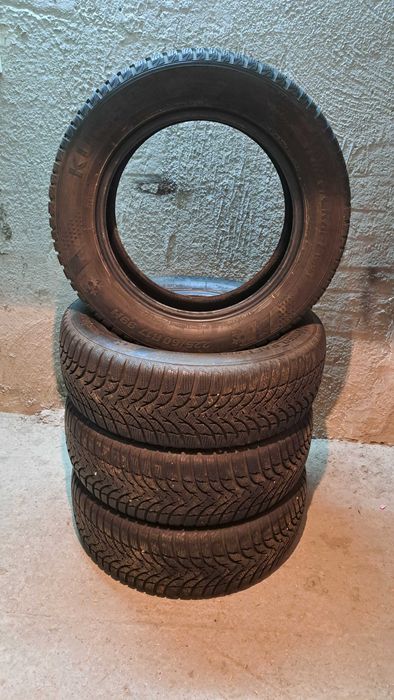 Зимни гуми Kumho Wintercraft 225/60/17 DOT22