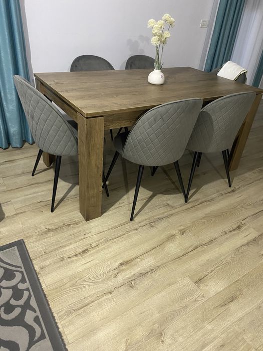 Vand set de mobila living: comoda tv, masuta de cafea si masa