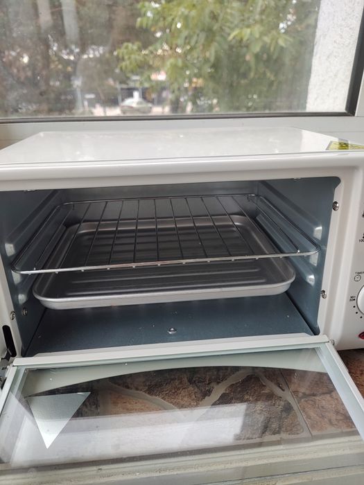 Продавам малка фурна