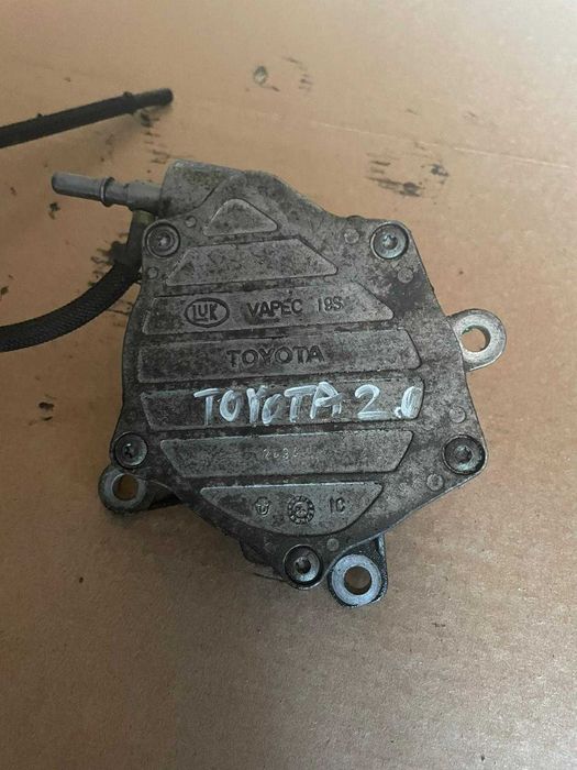 Pompa vacum/tandem Toyota Avensis 2.0 tdi
