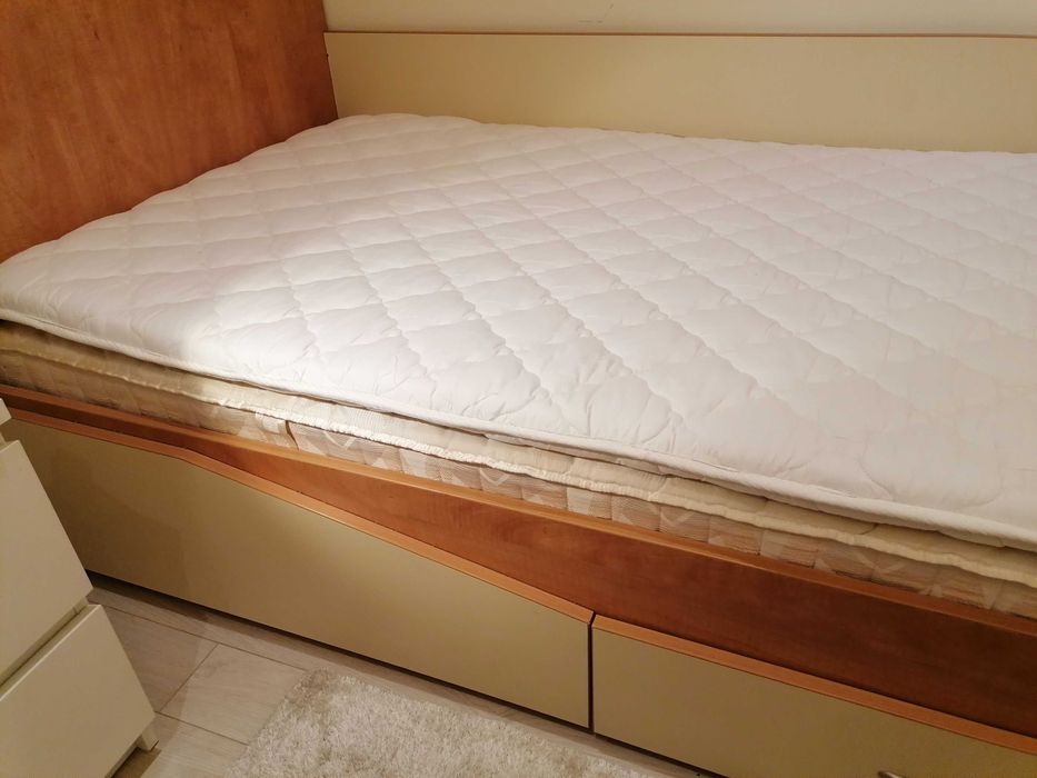 Изключително здраво легло 100/200