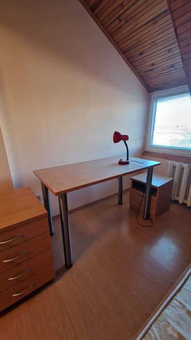 Детска спалня обзавеждане: легло, маса, шкафове, гардероб, столове