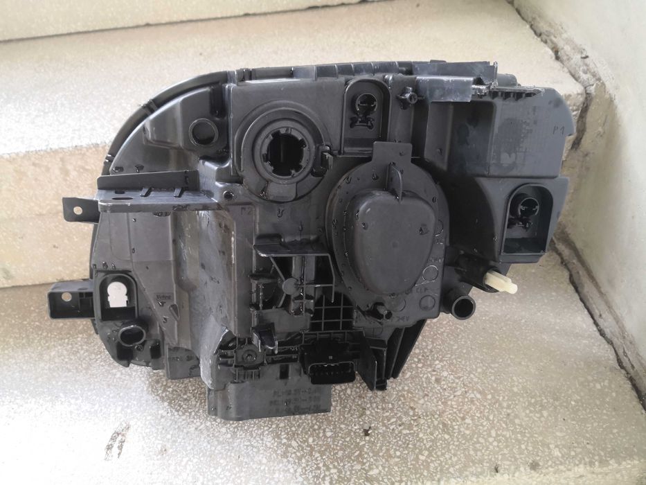 Фар Smart forfour W453 десен LED Оригинален