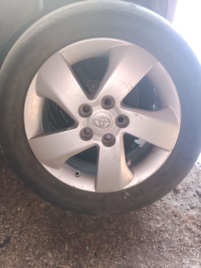 Продам диски Камри r16,! Отличное состояние!