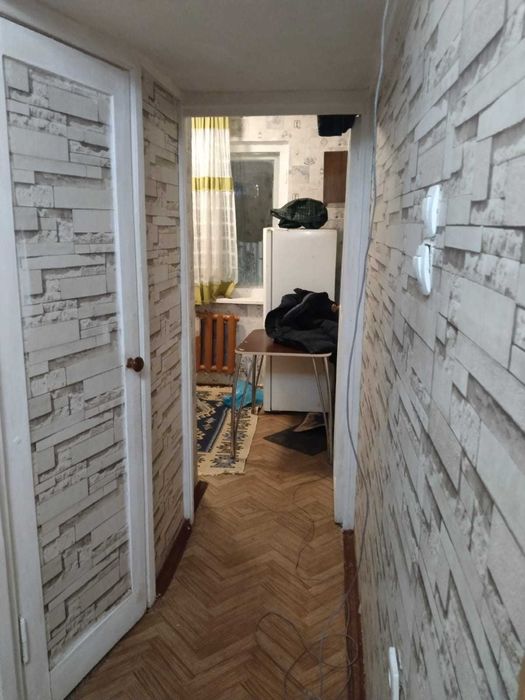 1 комн. кв. на пр. Республики 3 микр.-он 3 этаж не угловая