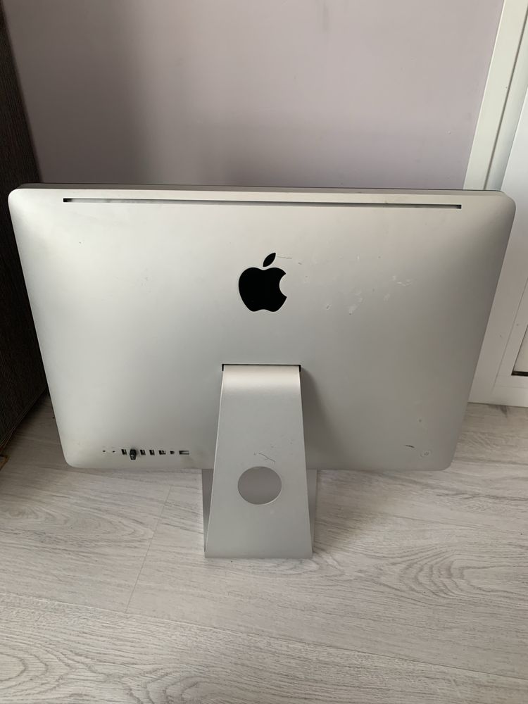 компютър-IMAC - отличен