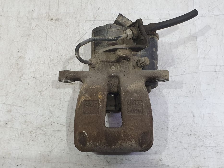 Etrier stanga spate Volkswagen Passat B6 (2005 - 2010) (1240) BLR