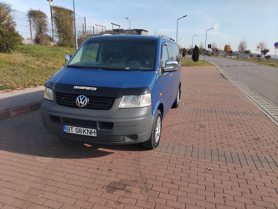 Volkswagen transporter t5 8+1locuri