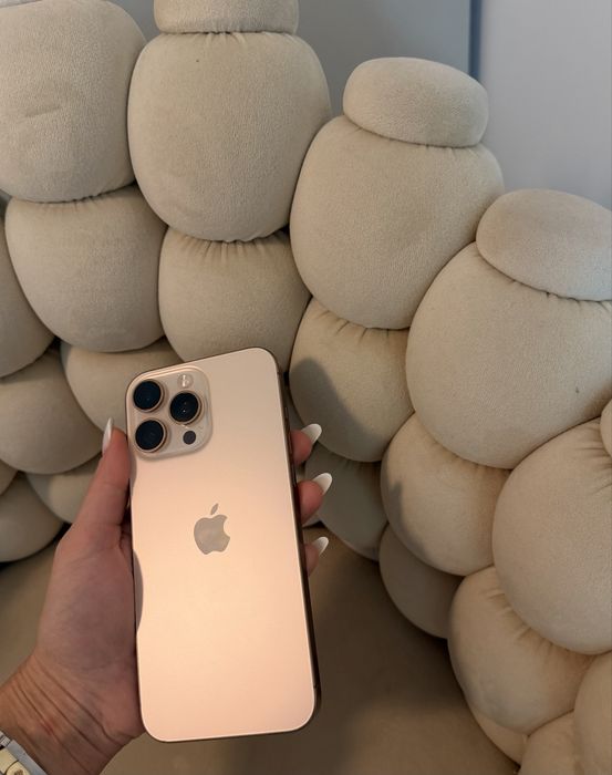 Vand iphone 16 pro max