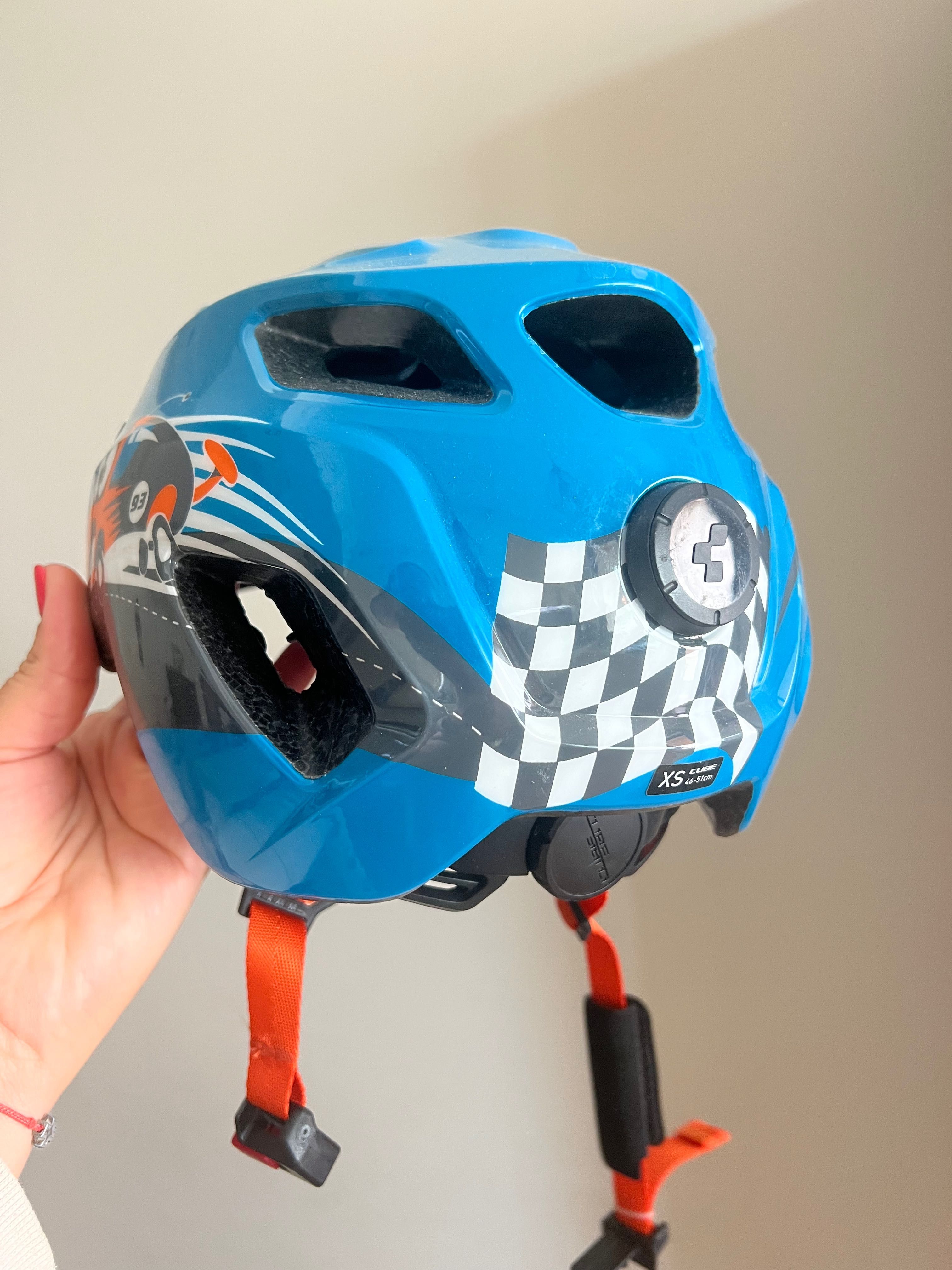 Детска каска Cube